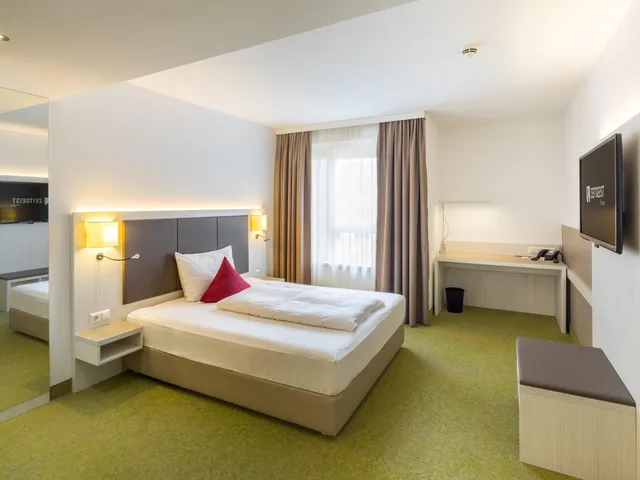 غرفة بسرير مزدوج لذوي الإعاقة، Zeitgeist Vienna Hotel 1/1