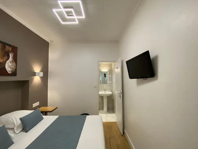 غرفة بريميوم رباعية، Hotel de La Marne 3/9