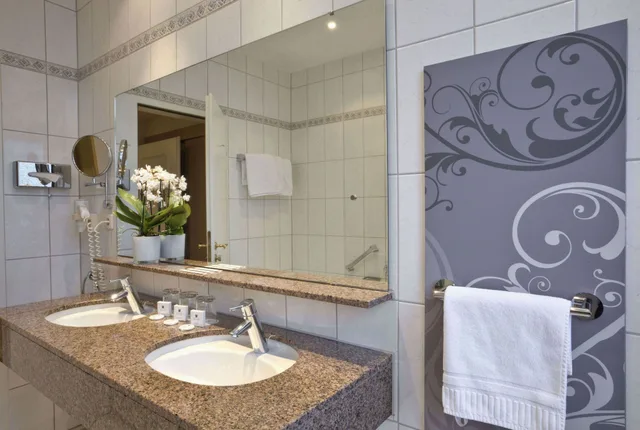 غرفة ثلاثية بثلاثة أسرّة، Schlosshotel Karlsruhe 6/6