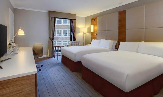 غرفة بسريرين منفصلين لذوي الإعاقة، Hilton Cambridge City Centre 1/5