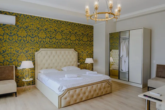 جناح سوبيريور بسرير كينج مع أريكة، Atskuri 60 Boutique Hotel 2/5