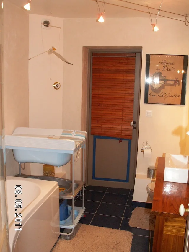 Suite, 1 Single and 2 Double Beds, Chambres D'hôtes Dodo Et Tartines 6/6