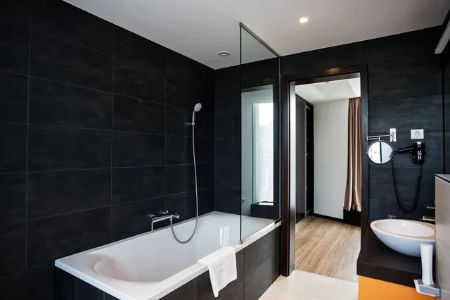 جناح جونيور بسرير مزدوج وسرير فردي، Art Hotel Szeged 4/4