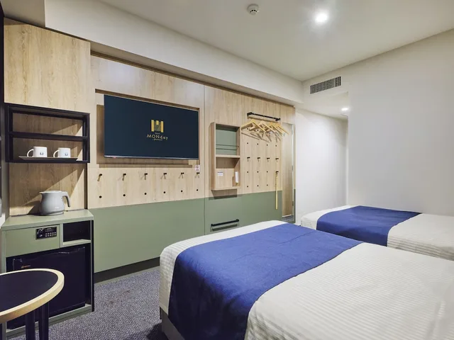 Standard Twin with Extrabed، hotel MONday Premium UENO-OKACHIMACHI 3/6