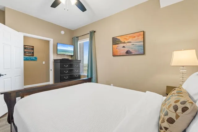 شقة سكنية بسرير كينج وسرير كوين وسرير بطابقين بإطلالة على البحر بغرفتي نوم مع أريكة، Tidewater Beach Resort By Panhandle Getaways 8/10