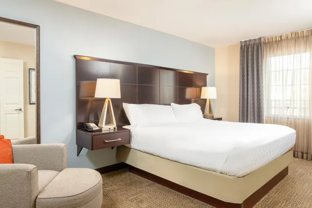 جناح بسرير كينج بغرفتي نوم، Staybridge Suites Phoenix - Chandler 4/8
