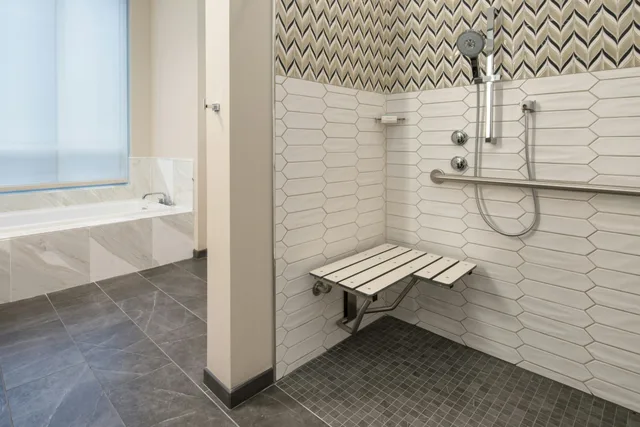 غرفة بسريرين كينج بغرفتي نوم لذوي الإعاقة، Embassy Suites By Hilton Seattle Downtown Pioneer Square 3/3