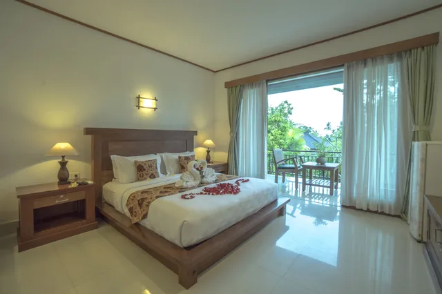 غرفة ديلوكس بسرير مزدوج بإطلالة على الحديقة، Gita Maha Hotel 3/10