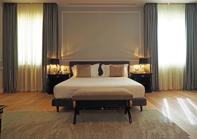 جناح جونيور بسرير كينج، Grand Hotel Et Des Palmes 4/8