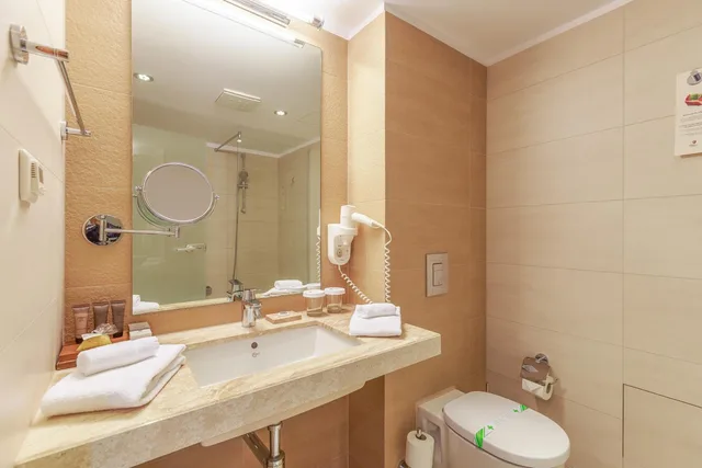 غرفة سوبيريور بسرير كوين، Teleferic Grand Hotel 5/8