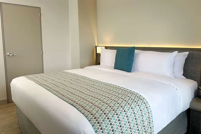 غرفة بزنس بسرير كينج، La Quinta by Wyndham Quito 3/10
