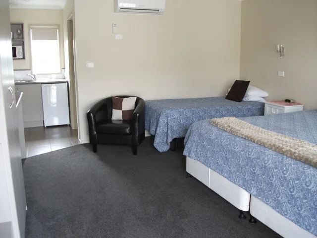 استوديو تنفيذي بسرير كينج، Scenicland Motels 3/7