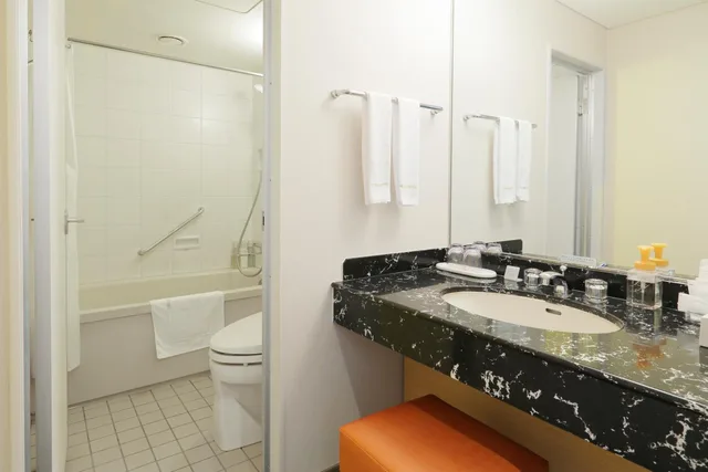 Room, Twin Beds, Excel View, Smoking، Sapporo Excel Hotel Tokyu 7/8
