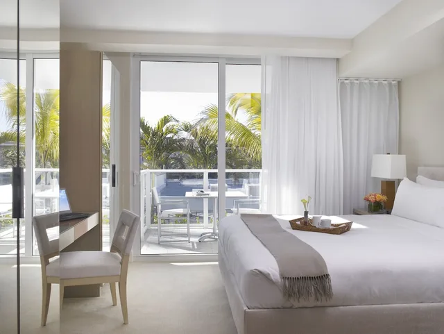 Suite, Queen Bed, City View, Accessible, Grand Beach Hotel Surfside West 1/1