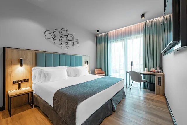 غرفة ديلوكس بسرير كينج، Barcelo Budapest 1/2
