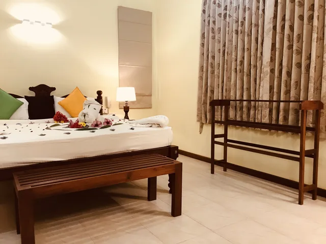 شاليه سوبيريور بسرير كينج، The Lake View Bungalow Yala 7/10