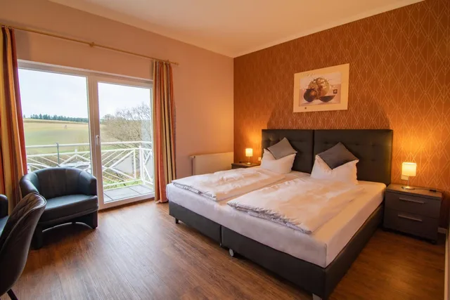 غرفة بسرير مزدوج، Hotel Zur Morschbach 2/4