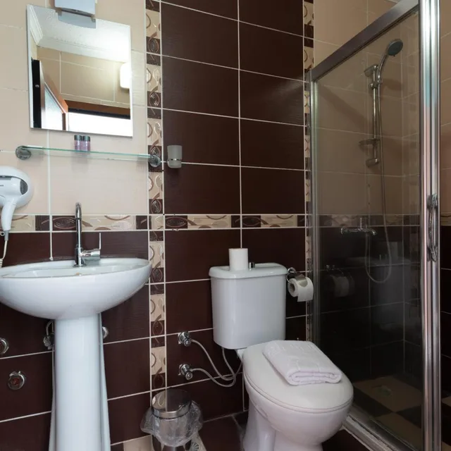 غرفة عائلية، Rebetika Hotel 5/6