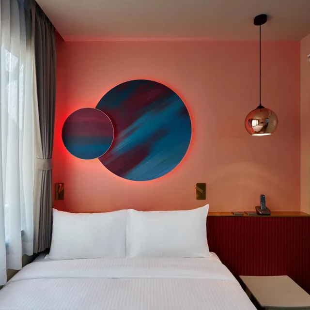 Superior, Queen Bed, Riva Vibe Hotel Bangkok 2/5