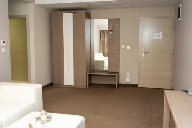 شقة ديلوكس، Hotel Narenta 8/8
