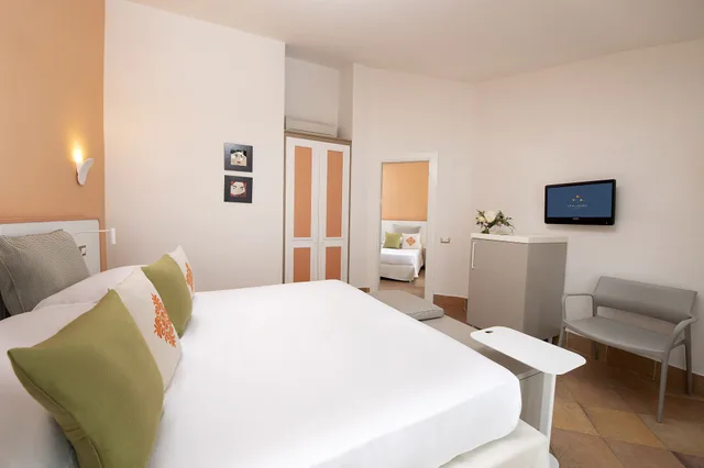 Classic, Family, Double Bed, Chia Laguna - Hotel Village 4/10