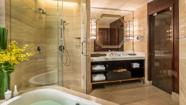 جناح بإطلالة على الحديقة بشرفة بغرفة نوم واحدة، INTERCONTINENTAL HEILONG LAKE 4/4