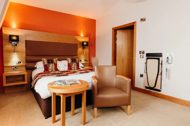 غرفة تنفيذية بإطلالة على البحر، Crown Spa Hotel Scarborough 1/3