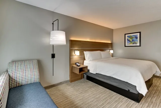غرفة قياسية بسرير كينج، Holiday Inn Express Hotel And Suites Bad Axe 1/2