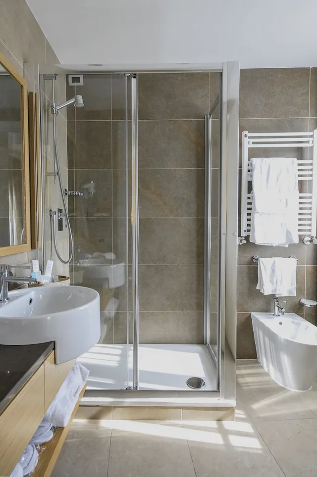 Plus, Classic, 3 Beds، Hotel Sirmione E Promessi Sposi 5/6