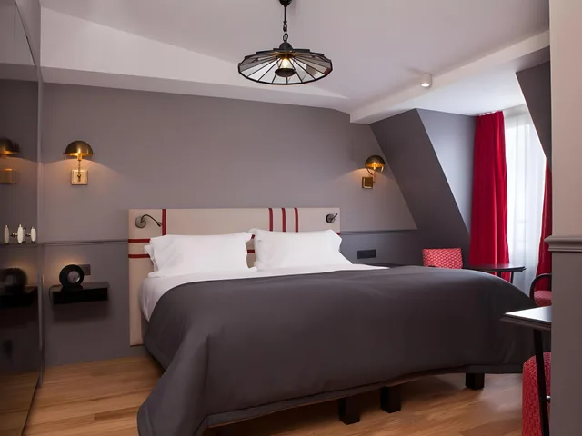 جناح بسرير مزدوج مع أريكة، Hotel Monsieur 1/1