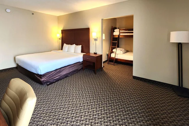غرفة رباعية، Comfort Inn & Suites Mount Pocono 5/6