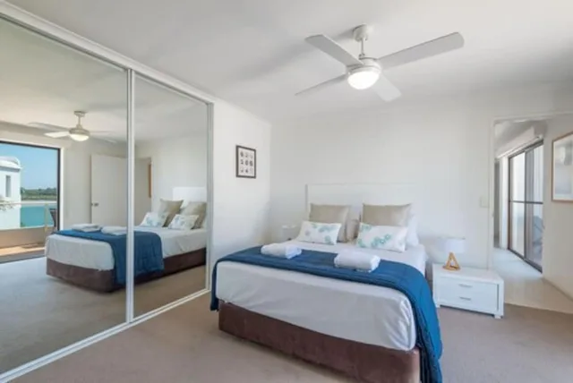 2 Bedrooms, Deluxe, Apartment, Queen and Twin Beds, Partial Water View, MUNNA BEACH APARTMENTS 1/2