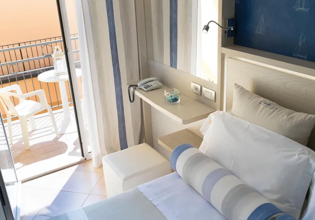 غرفة بسرير مزدوج أو سريرين منفصلين، Hotel Vanni 2/5