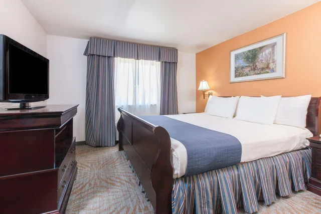Room, Super 8 by Wyndham Lubbock West 1/2