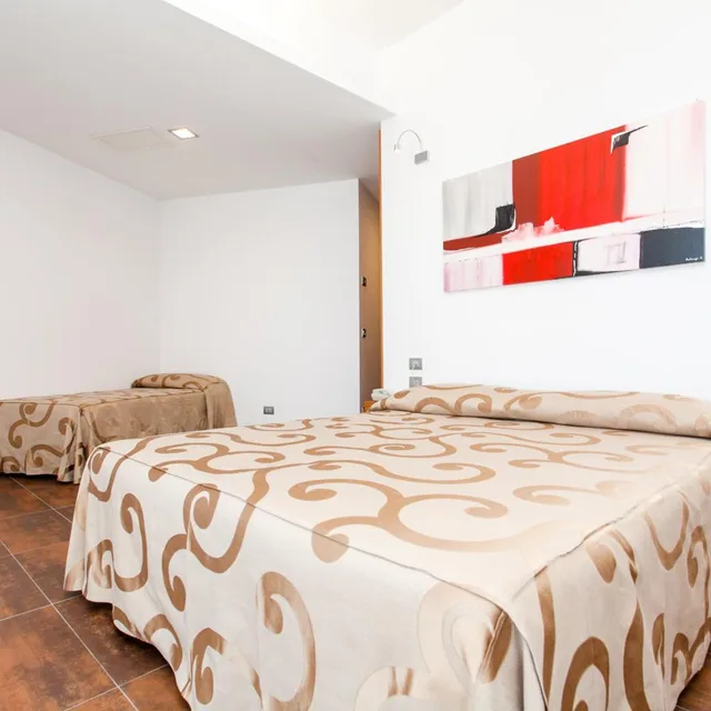Room, Triple, Sciali Hotel 8/10