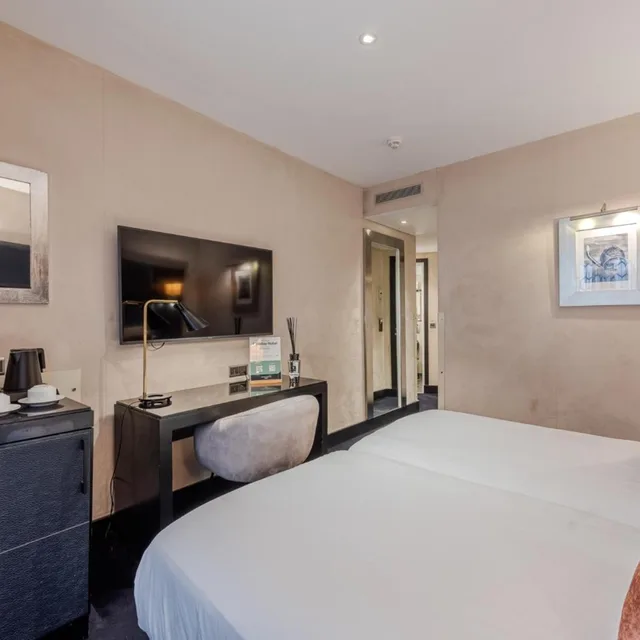 غرفة بسرير مزدوج، Hotiday Room Collection - Paris Arc de Triomphe 8/10