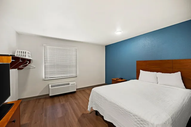 Standard, Double Bed, WoodSpring Suites El Paso I-10 Southeast 2/5