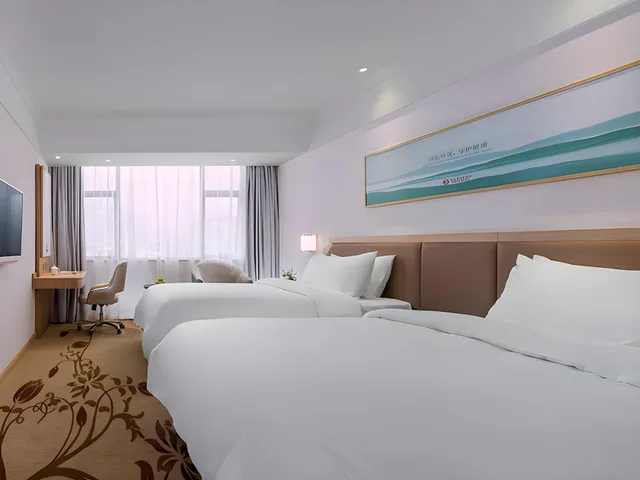Superior, Twin Beds, Vienna 3 Best Hotel (Guanyang Bus Station) 1/1