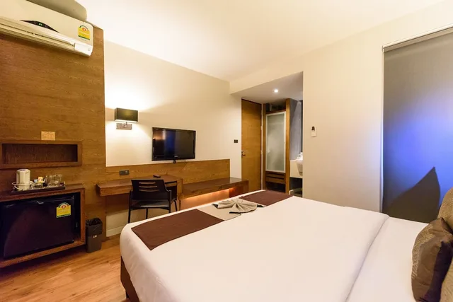 جناح بسرير مزدوج بإطلالة على المدينة بغرفة نوم واحدة، Siam Swana Hotel 1/3