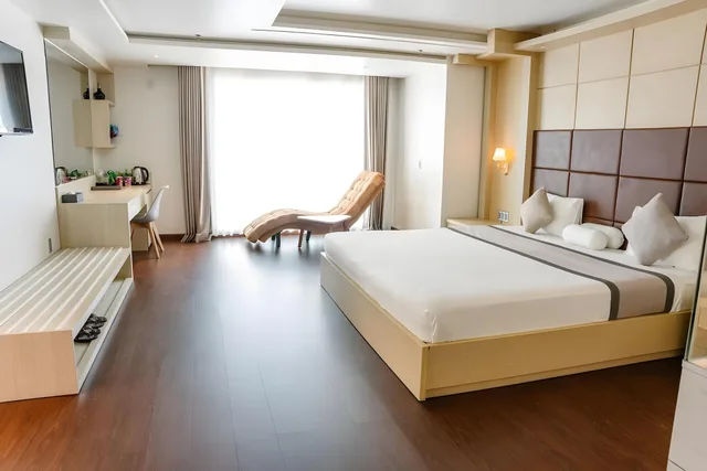 Penthouse Suite, Holiday One Hotel 2/4