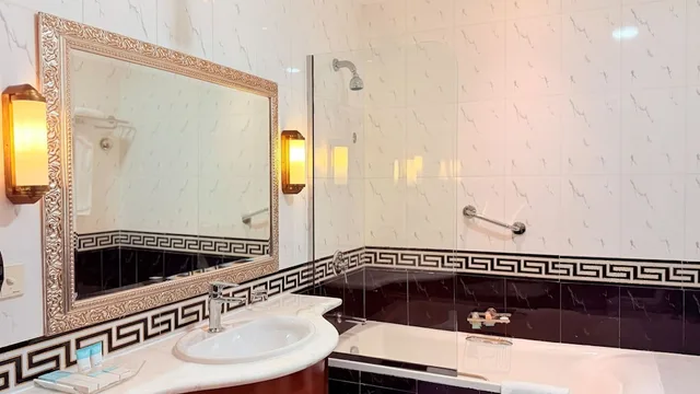غرفة تنفيذية بسرير كينج، Sunday Hotel Al Barsha Dubai Mall of the Emirates Formerly Grand Excelsior Al Barsha 6/9