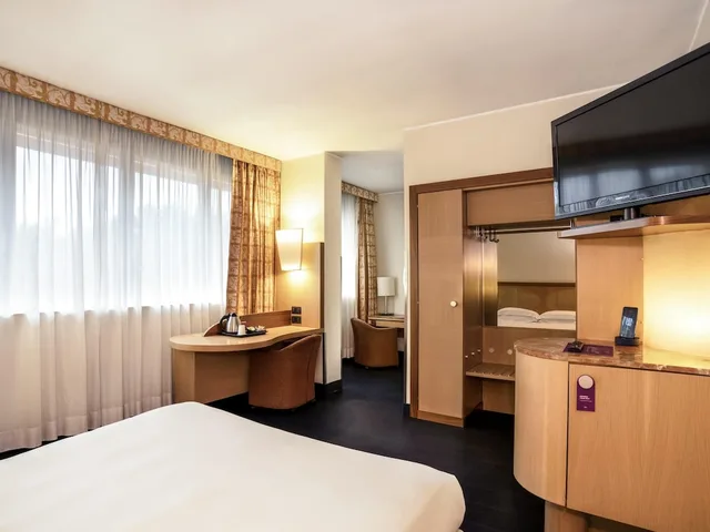 غرفة سوبيريور بسرير مزدوج، Mercure Roma West 2/10