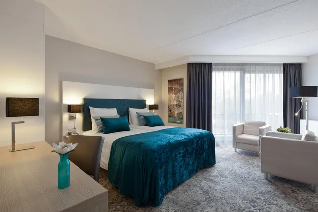 غرفة كومفورت بإطلالة على الفناء بشرفة، Van der Valk Hotel Leiden 2/5