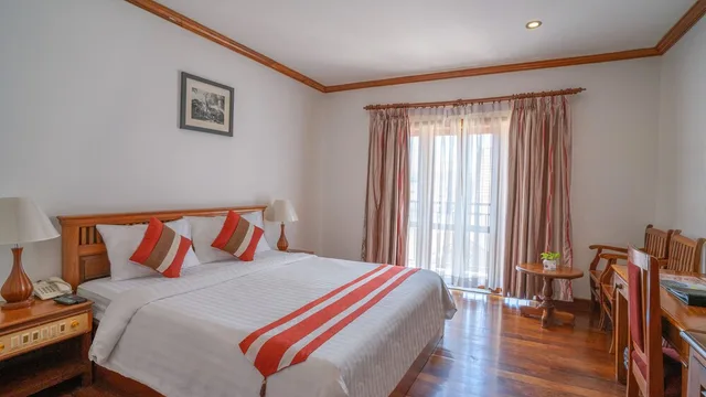 Deluxe, King Bed, Balcony, Cheathata Cta Hotel Siem Reap 4/10