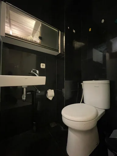 Reddoorz, Single, Reddoorz Plus Near Parahyangan University 2/3
