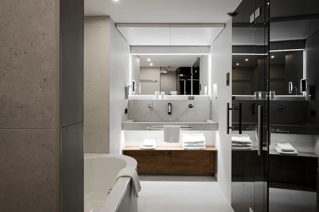 Design, Studio, Suite, King Bed، Hotel Vierjahreszeiten Iserlohn 4/6