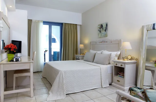 Superior, Suite, Garden and Pool View، Mitos Suites 5/10