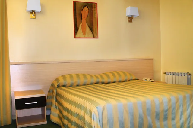 غرفة كلاسيكية بسريرين منفصلين، Hotel Villa Delle Rose 1/8