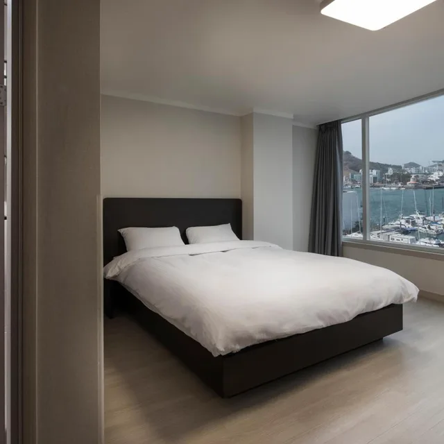 جناح ديلوكس، Kumho Tongyeong Marina Resort 3/9