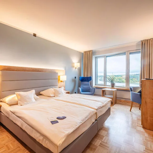 Room, Double Bed, Lake Side، Bio Seehotel Zeulenroda 1/8